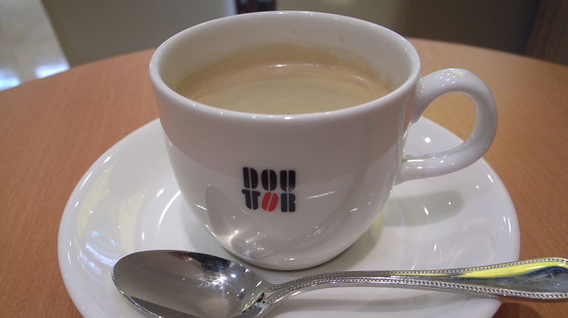 ドトールコーヒーでの支払い方法まとめ!クレジットカードや電子マネーで支払いが出来るのか!
