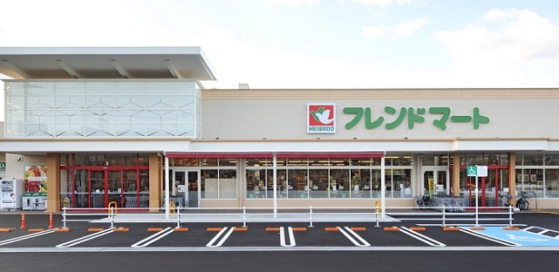 フレンドマートでは、全店舗でPayPayやau PAYなどのスマホ決済（QRコード決済）を利用出来ます。