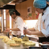 プライオリティパスがあれば、関西空港の「ぼてじゅう」のお好み焼き3,400円分まで無料で食べれます